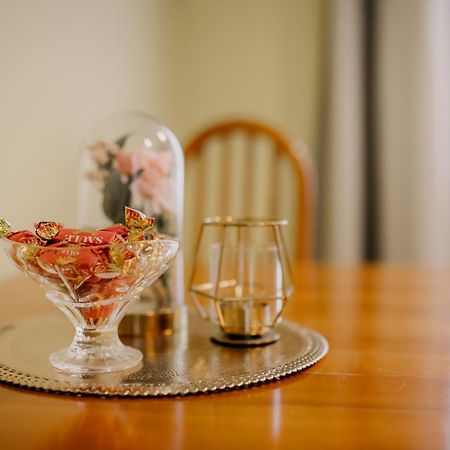 サルダス Saules Iela 2Aアパートホテル エクステリア 写真