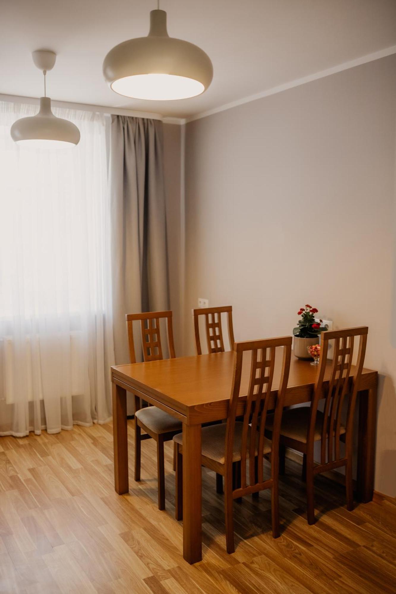 サルダス Saules Iela 2Aアパートホテル 部屋 写真